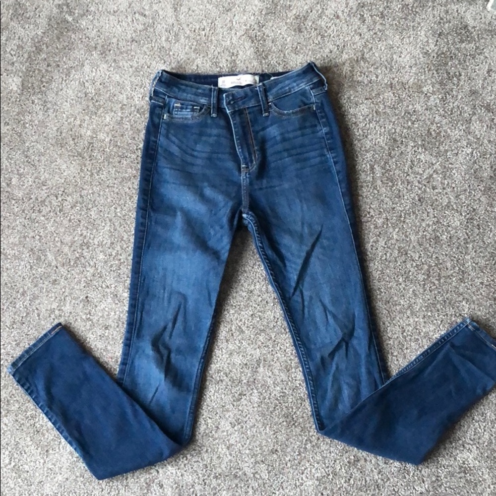 Dark Wash Hollister High Rise Super Skinny Jean
